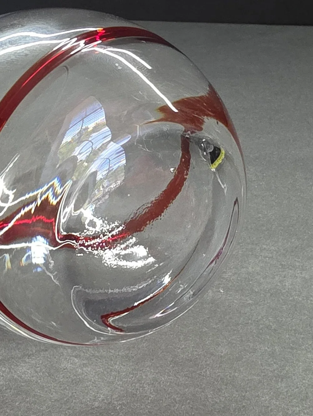 1- Pier 1 Red Swirl Line Discontinued Stemless Clear Wine Glasses 16 oz 5.0”